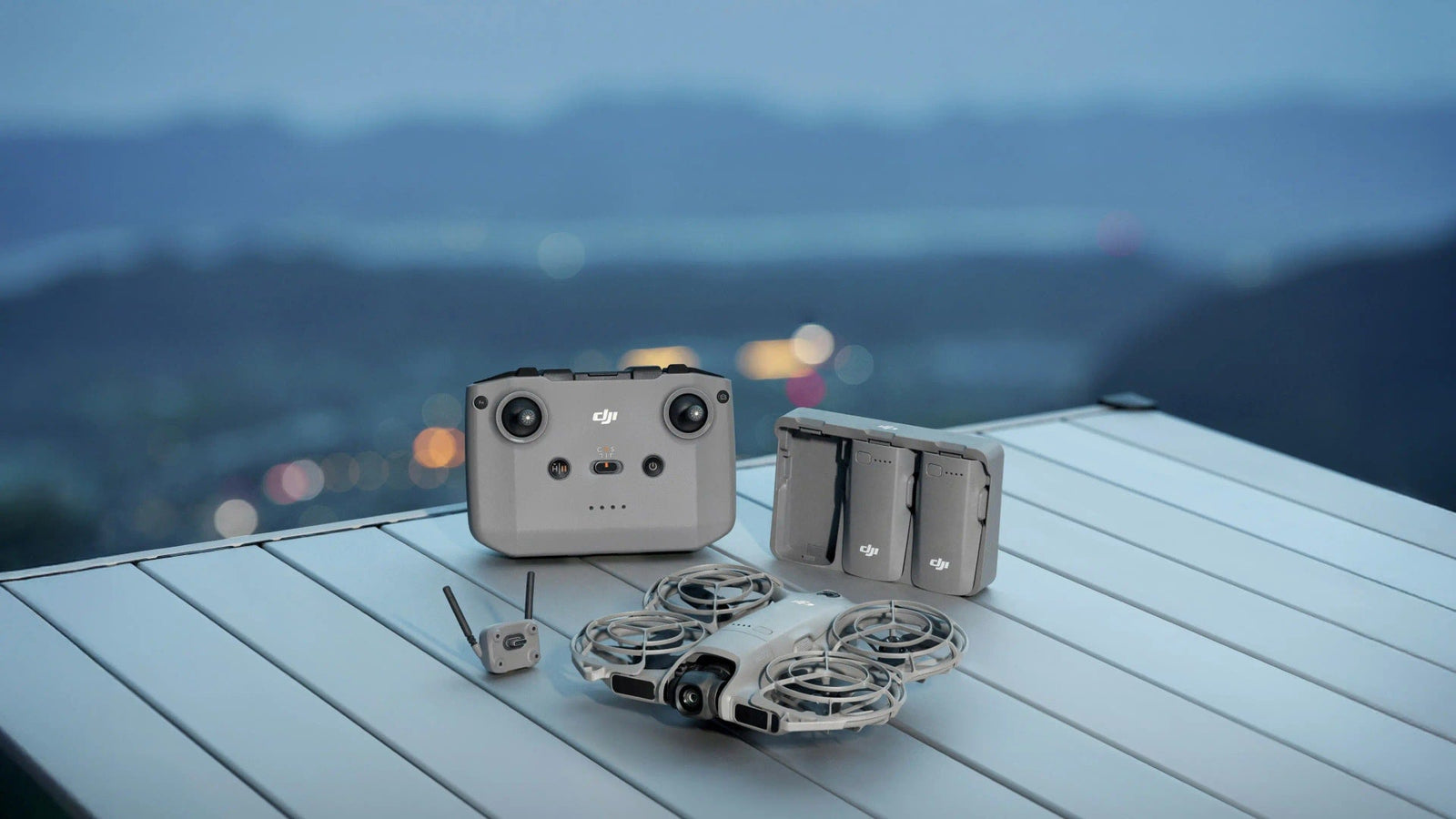 Kit de baterias e controle de drone consumer DJI